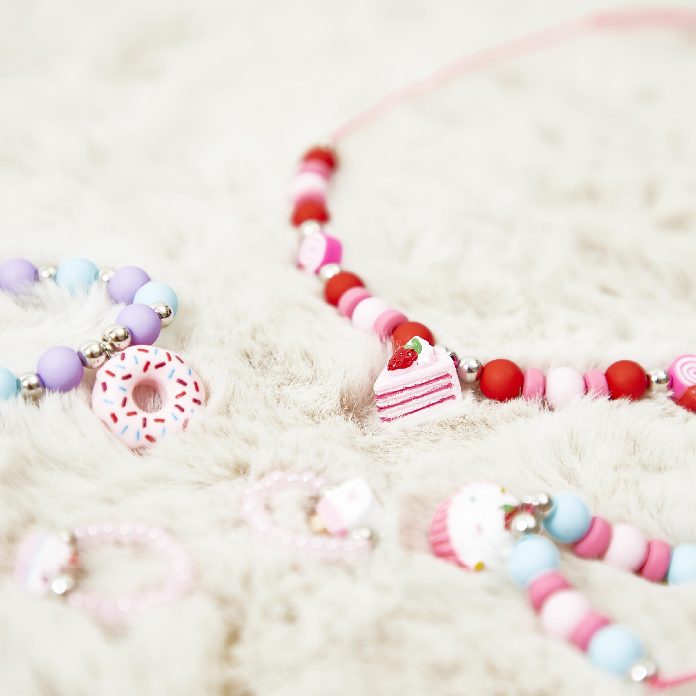 janod-j09183-kit-5-bijoux-cr-er-gourmandises-donuts-cupcakes image 5