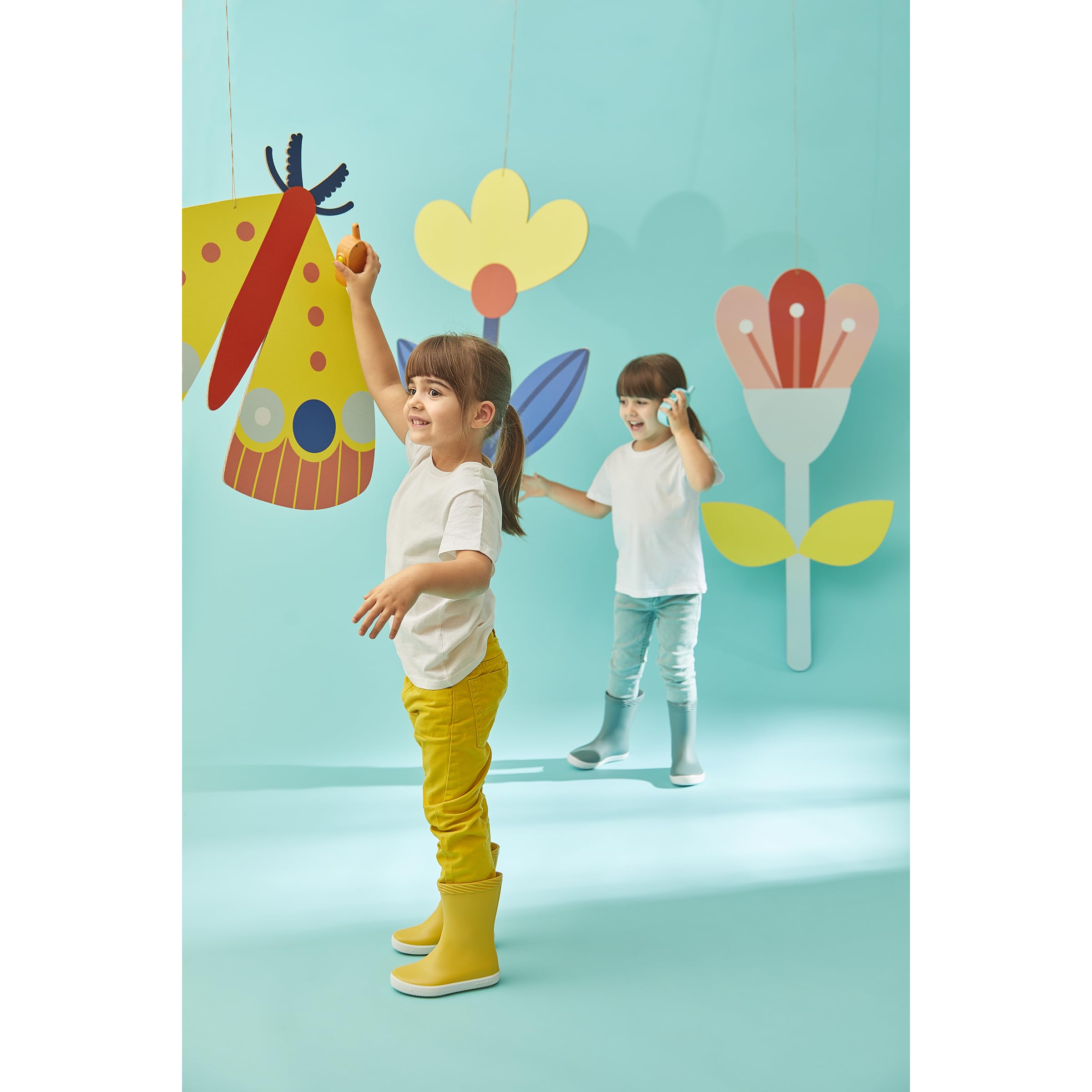 janod-mon-premier-talkie-walkie-enfant-rechargeable-300-m image 8