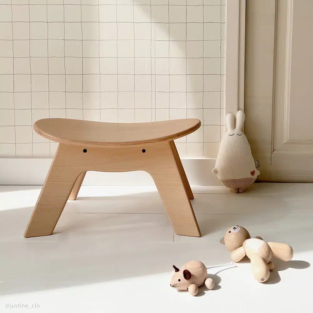 charlie-crane-hibo-tabouret-enfant-bois-de-h-tre-d-s-18-mois image 3