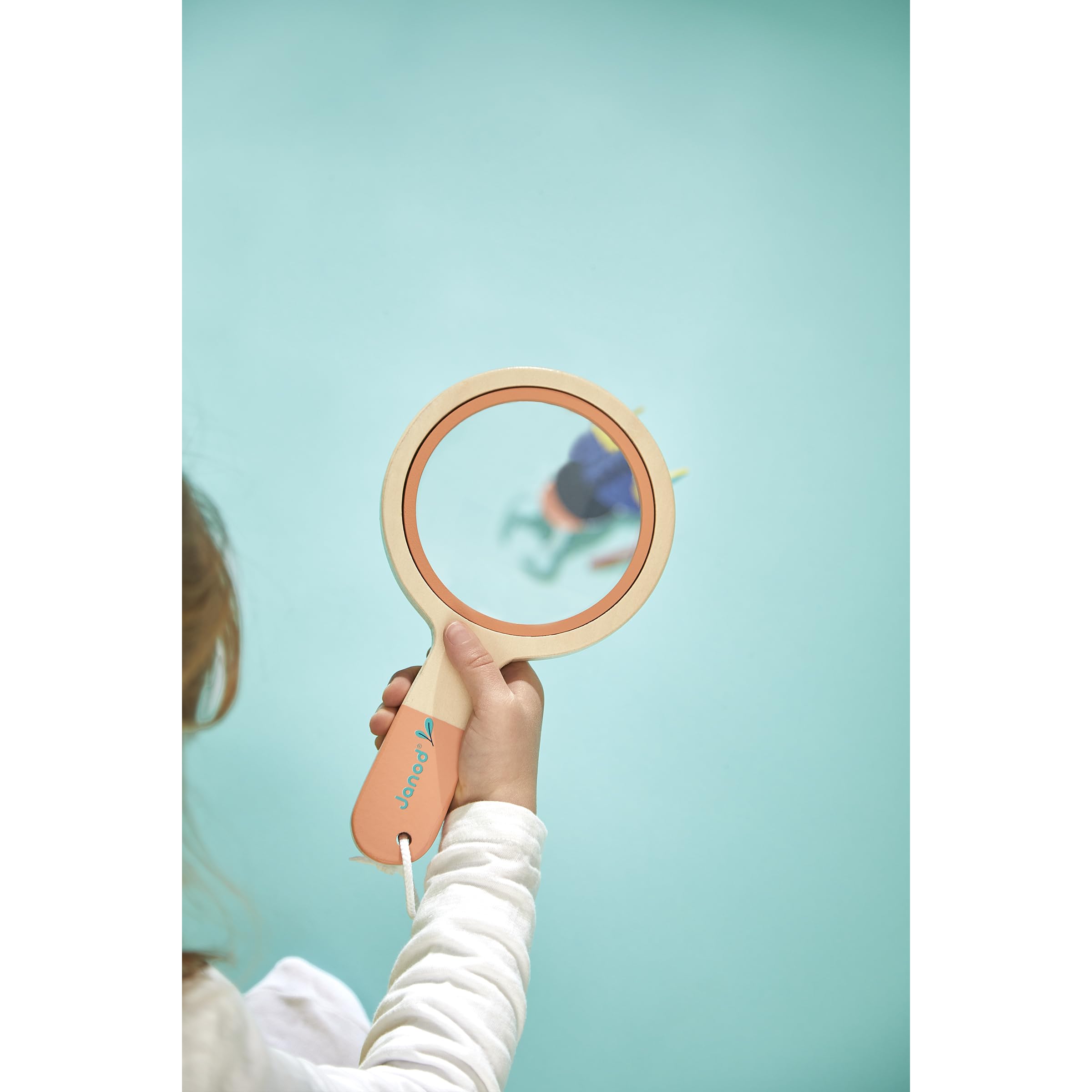 janod-grande-loupe-en-bois-enfant-grossissement-x4 image 6