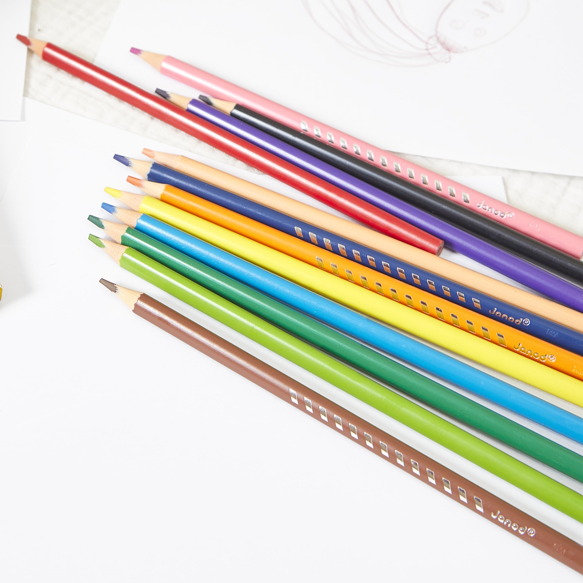 janod-12-crayons-de-couleurs-j07408-triangulaires-ergonomiques image 4