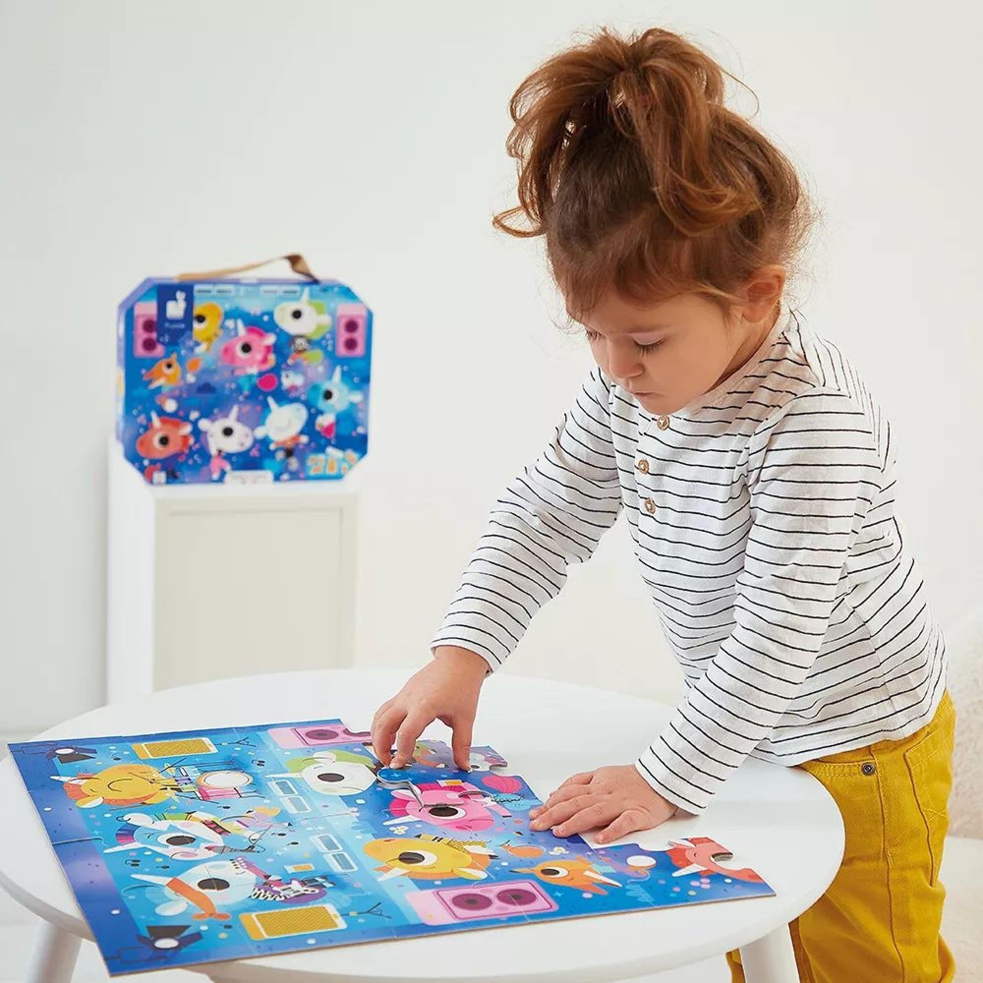 janod-j02544-puzzle-enfant-24-pi-ces-concert-rock-licornes-avec-valisette image 3