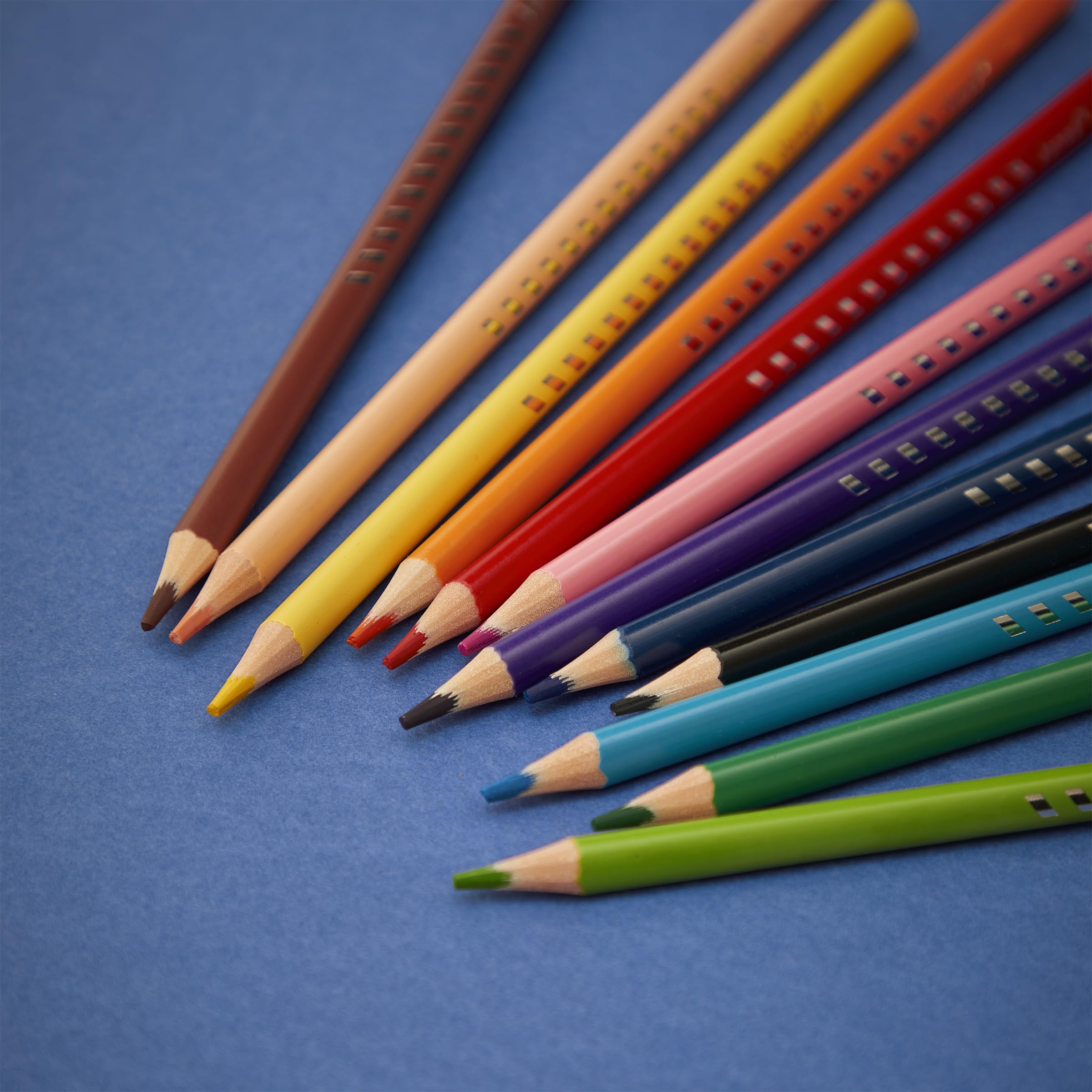 janod-12-crayons-de-couleurs-j07408-triangulaires-ergonomiques image 5