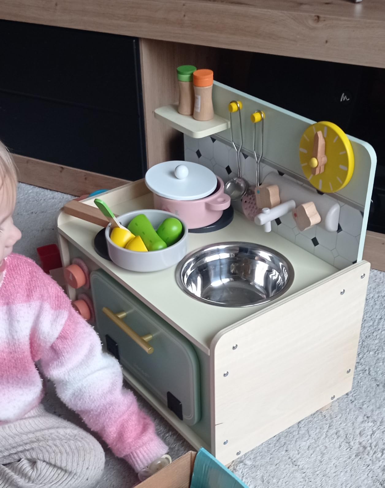 Adorable petite cuisine