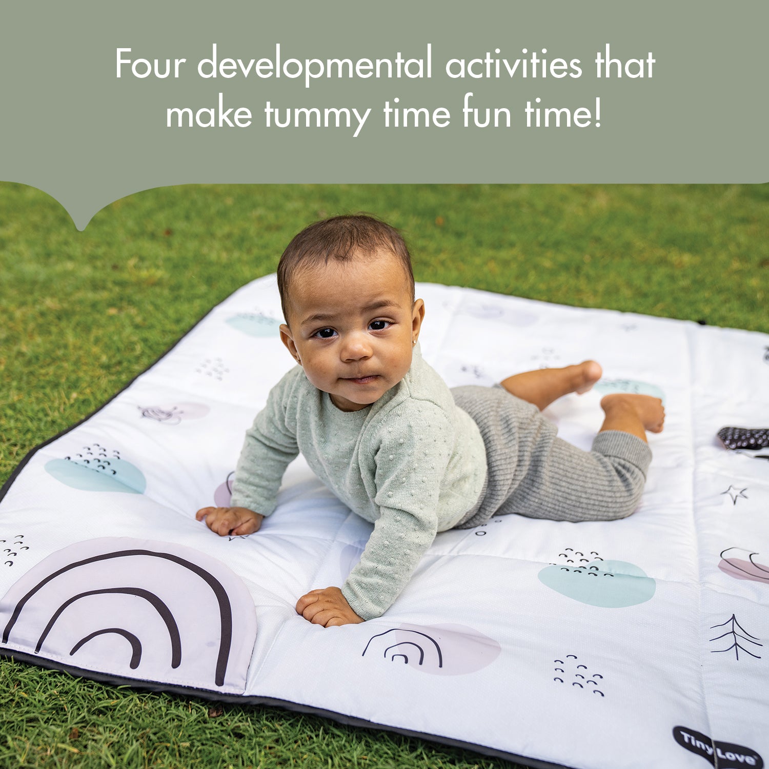 tiny-love-tapis-de-pique-nique-exterieur-xl-noir-et-blanc-espace-de-jeu-portable image 3